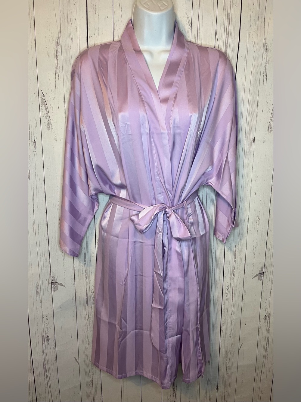 Hotouch Women’s Size Large Satin Stripe Kimono Robe Lilac Purple